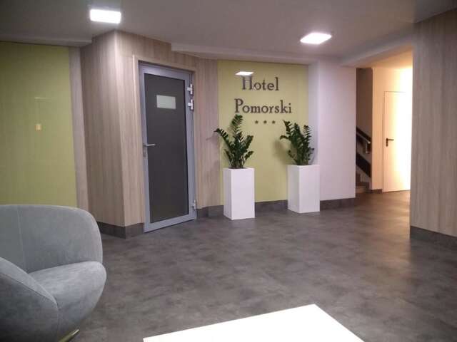 Отель Hotel Pomorski Быдгощ-9